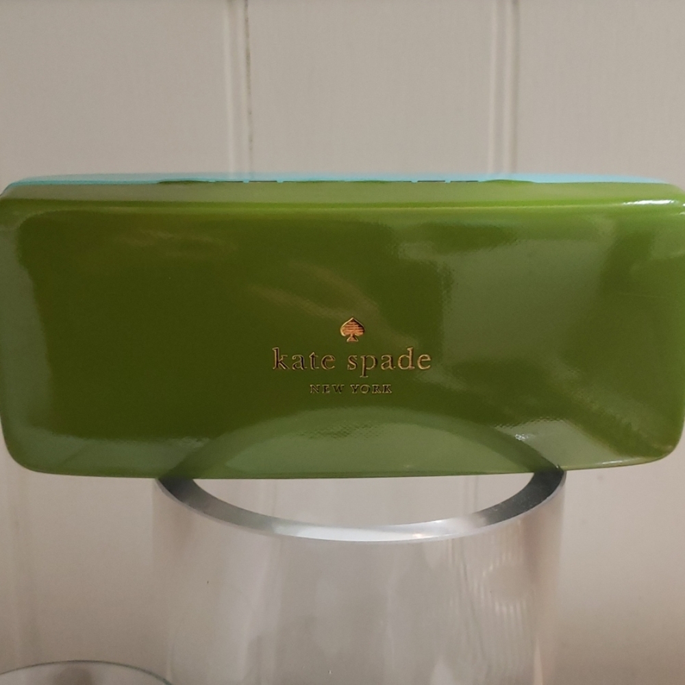 Kate Spade Sunglass holder 💛💚💙